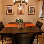 Magical Santa Fe Stay, Minutes From Town Square, Sleeps 4, Includes Free Parking And Outdoor Hot Tub!